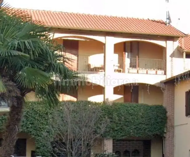 Appartamento in vendita a Figino Serenza