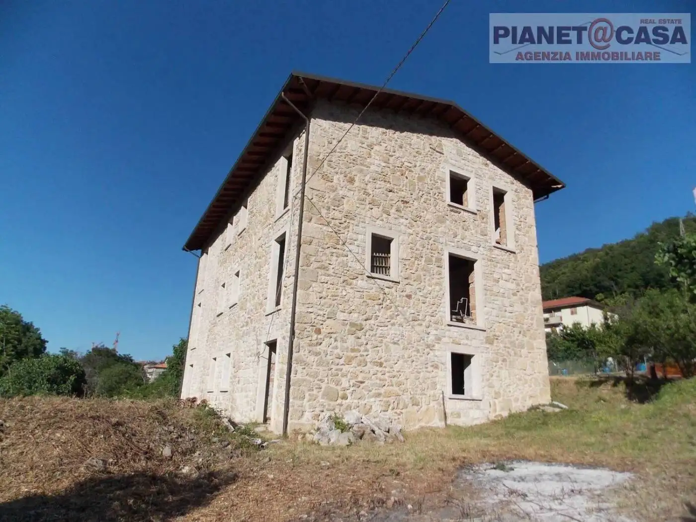 Villa unifamiliare 380 m², Acquasanta Terme - foto 5