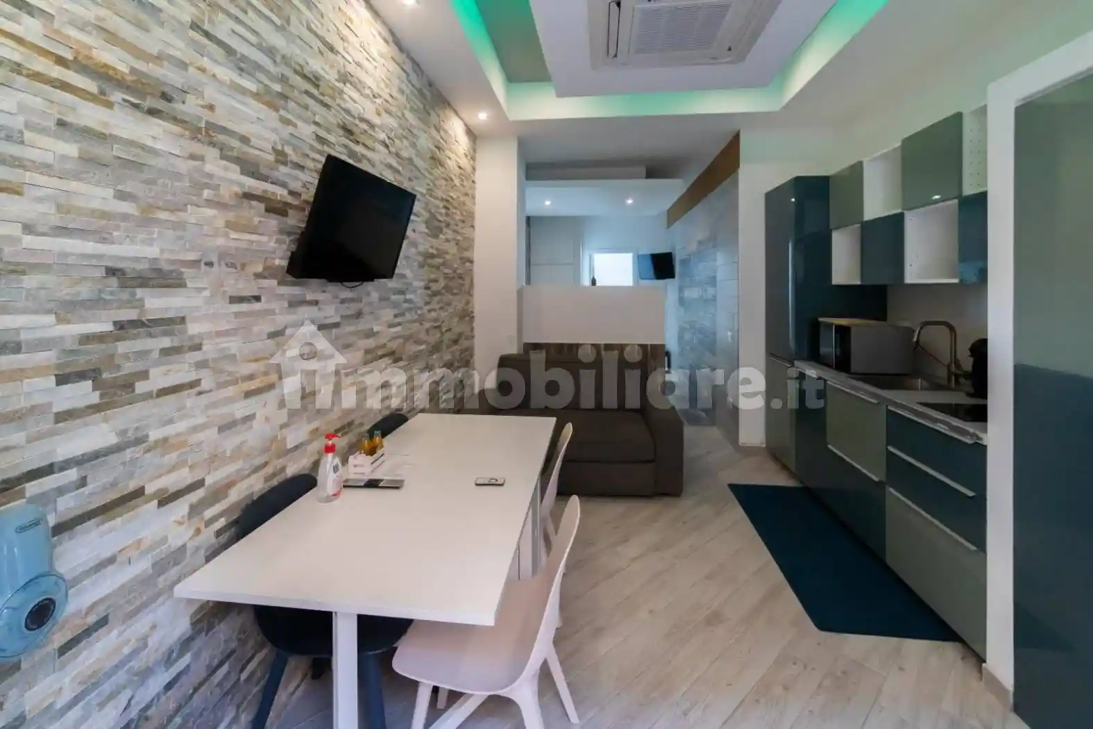 Appartamento in vendita a Cagliari