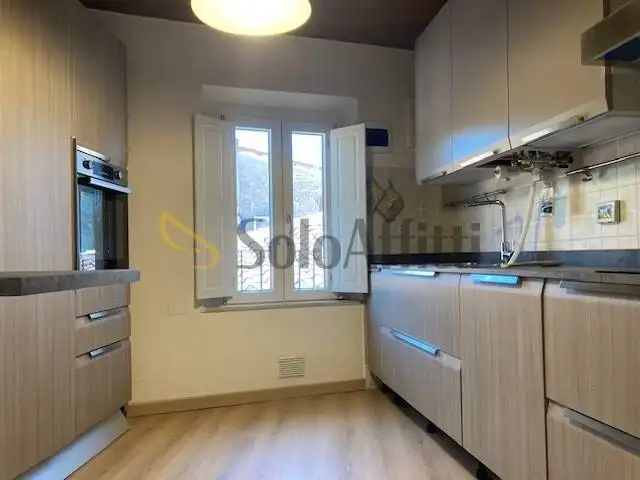 Trilocale via Carlo Cattaneo, Centro, Cascina - foto 2