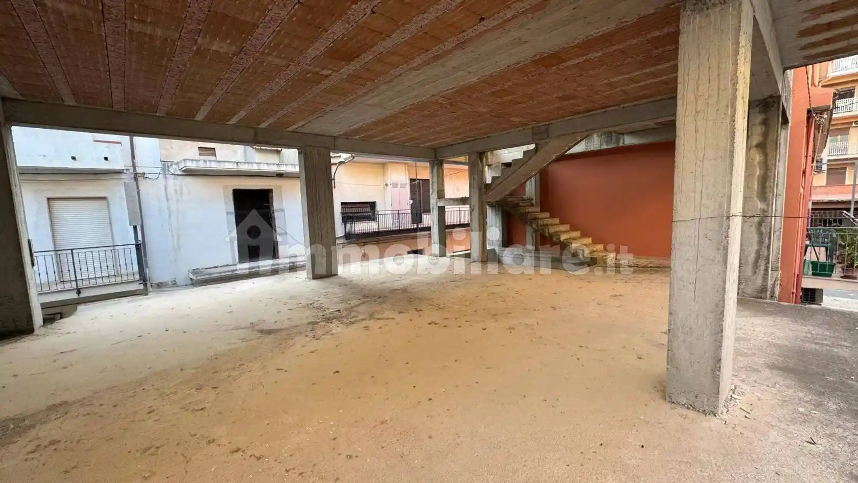 Palazzo - Edificio in Vendita - foto 5