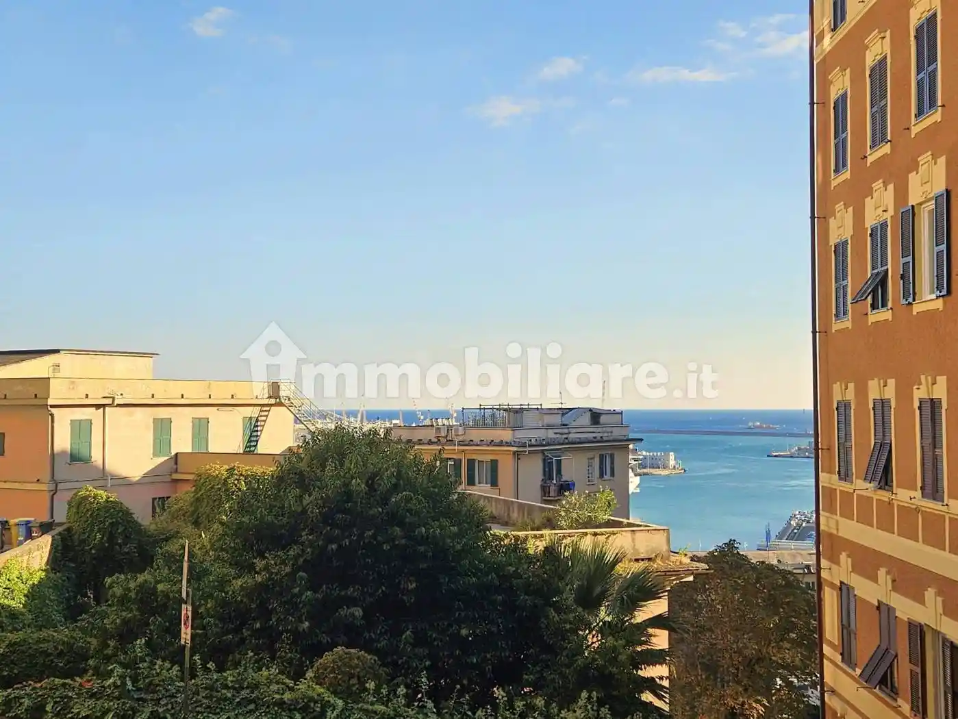 Appartamento in vendita a Genova