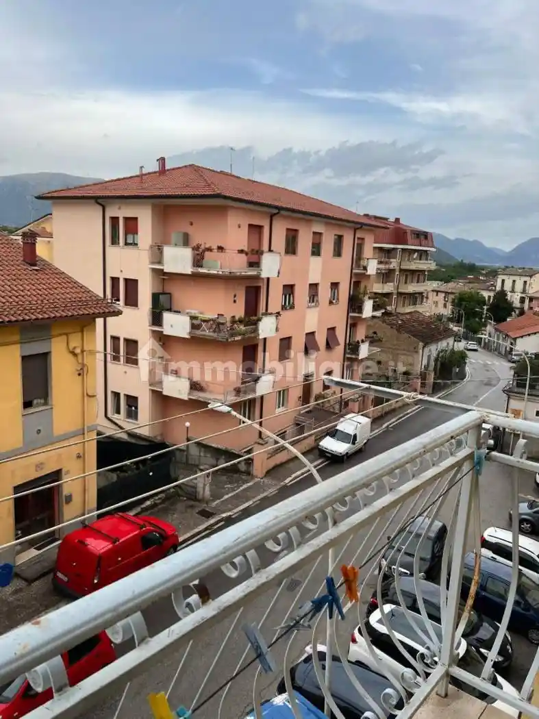 Trilocale Vico Spezzato 37, Centro, Sulmona - foto 5