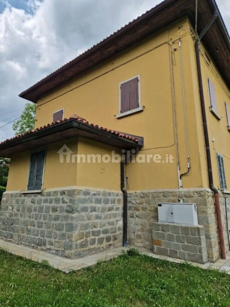 Appartamento via Centrale 43, Cinquecerri, Ventasso - foto 5