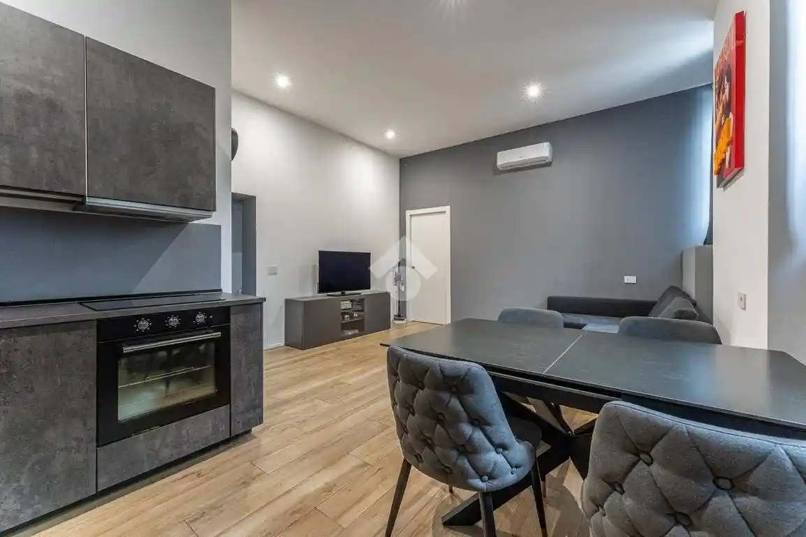 Trilocale via Maffeo Pantaleoni 10, Dergano, Milano - foto 2