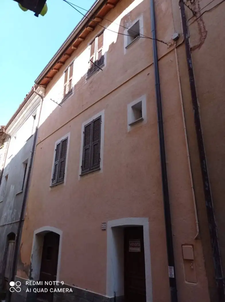 Casa indipendente in vendita a Garessio