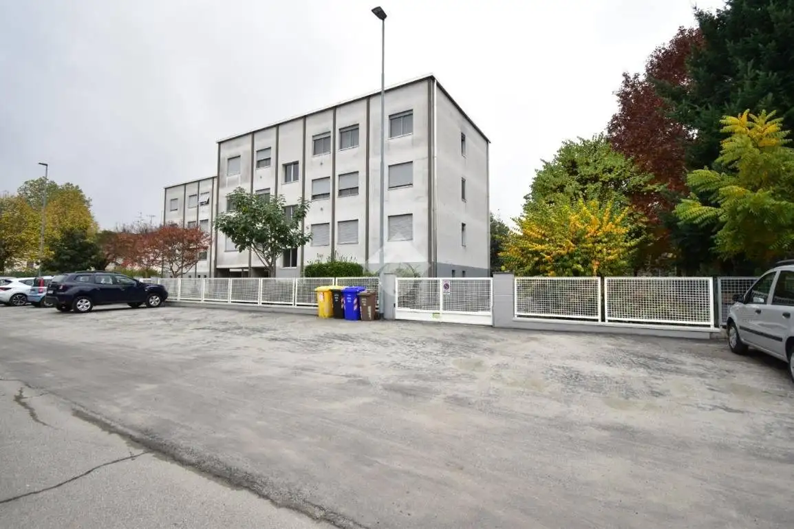 Appartamento in vendita a Parma