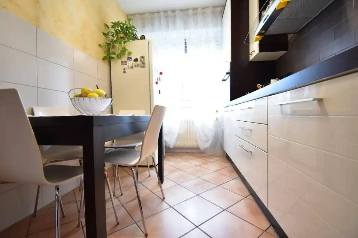 Quadrilocale via Mario Tomba 29, Corcagnano, Parma - foto 4