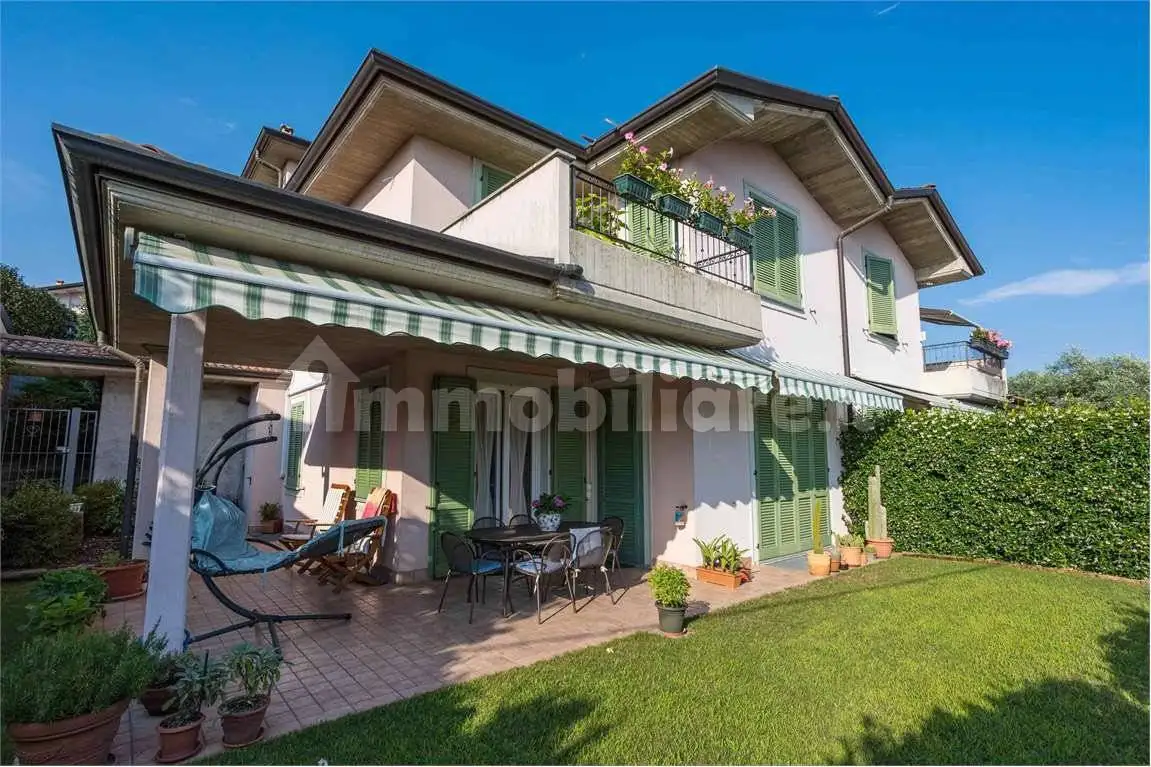 Villa in vendita a San Fermo della Battaglia