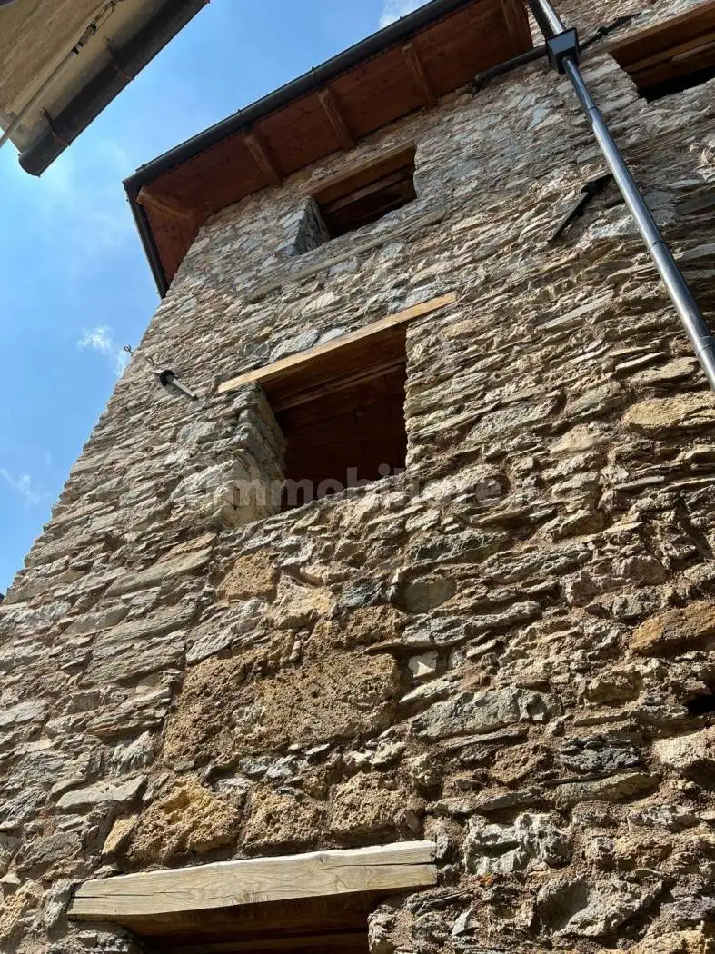 Rustico - Casale in vendita a Nasino