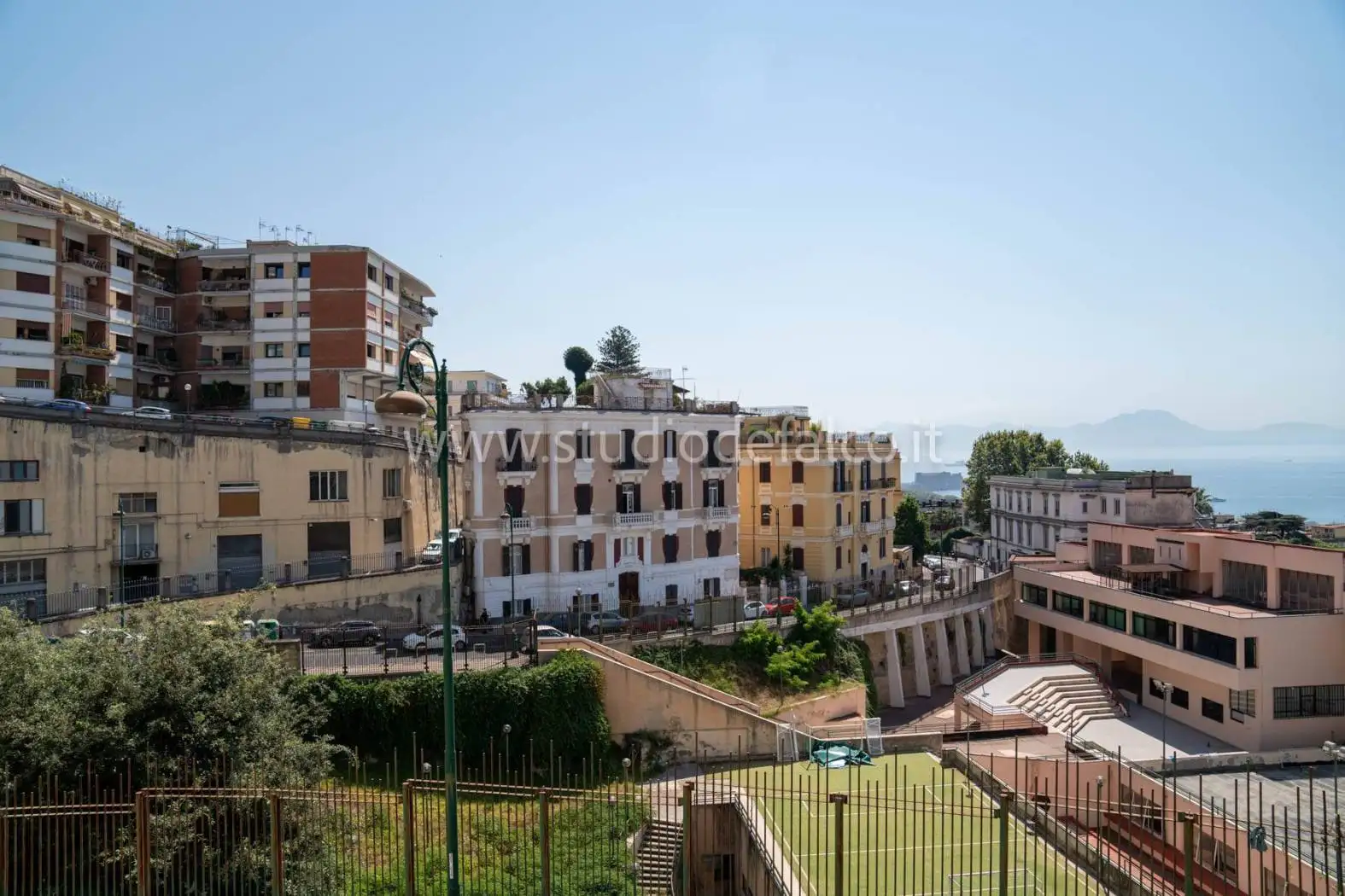 Appartamento in vendita a Napoli