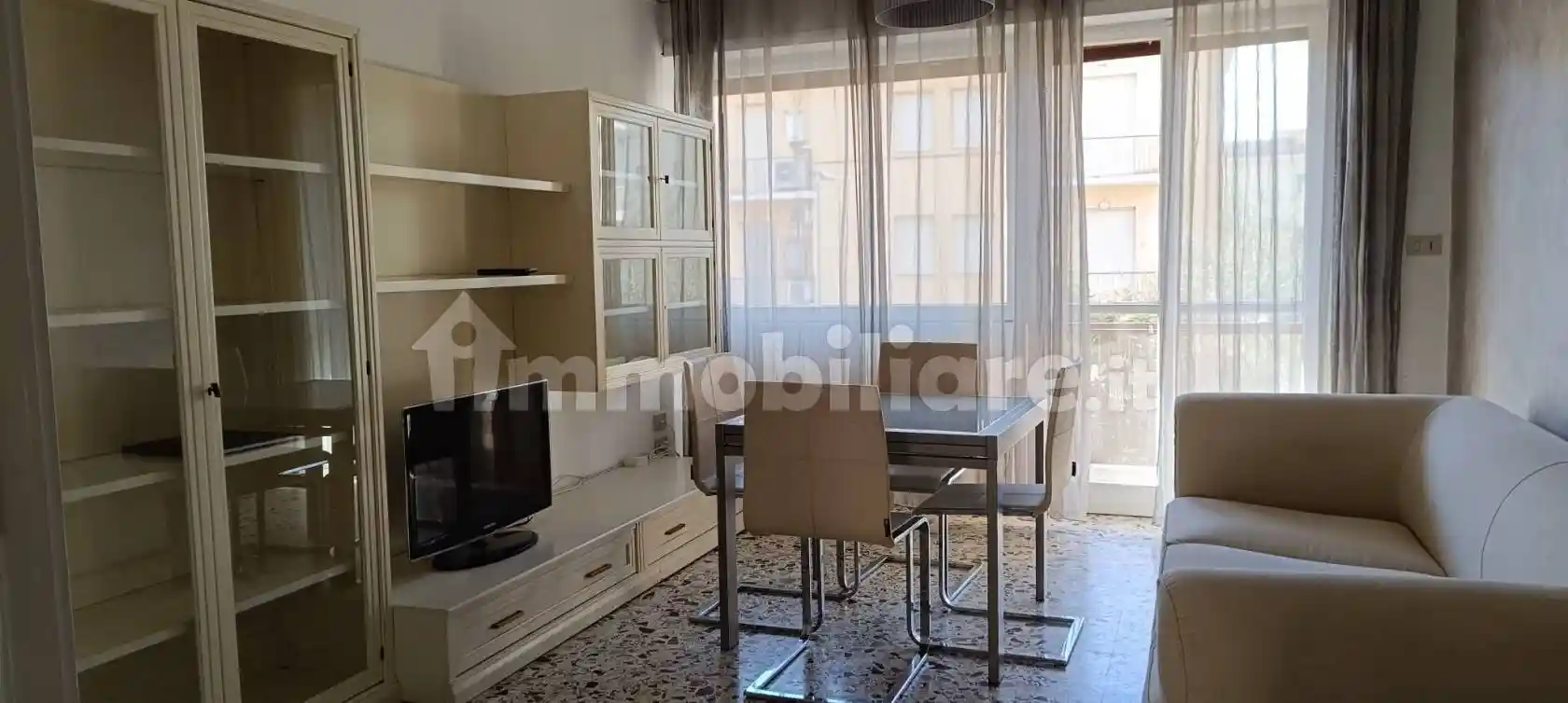 Appartamento in affitto a Terracina