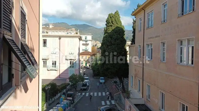 Appartamento in vendita a Rapallo