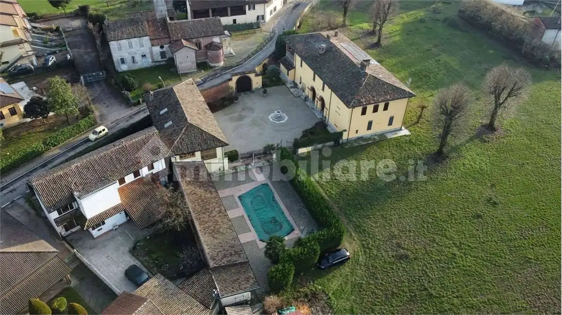 Villa in vendita a Marzano