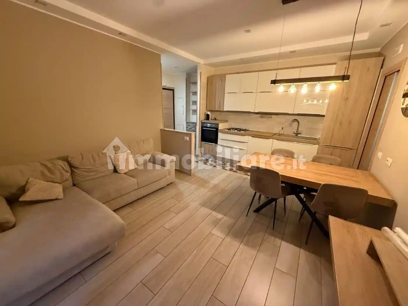 Trilocale via delle Primule 1, Lorenteggio, Milano - foto 2