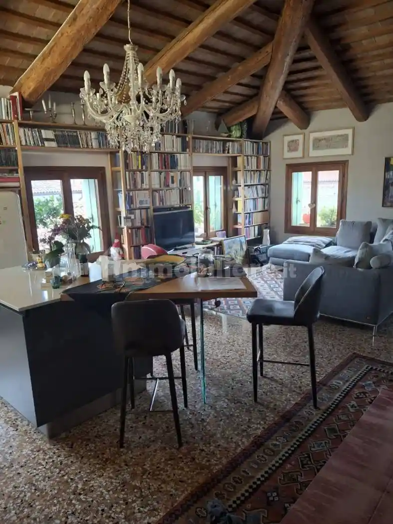 Attico via Vendramini 50, Centro, Bassano del Grappa - foto 2