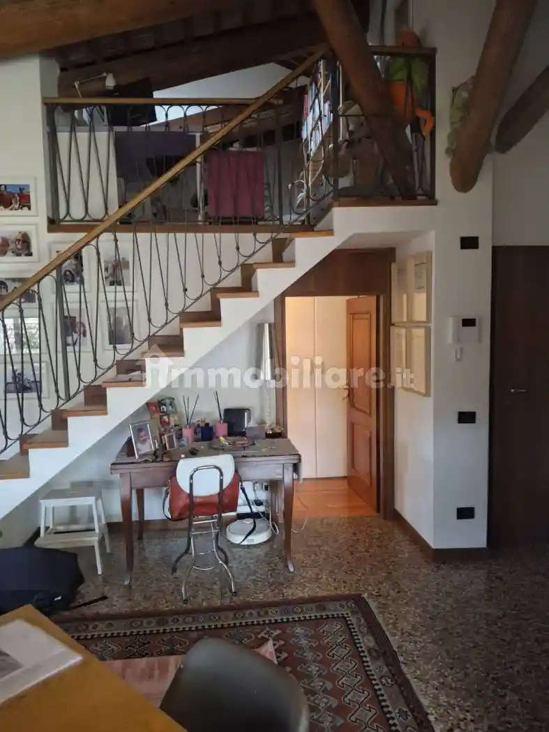 Attico via Vendramini 50, Centro, Bassano del Grappa - foto 3