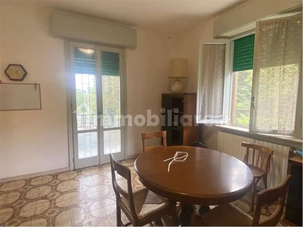 Appartamento in vendita a Piacenza