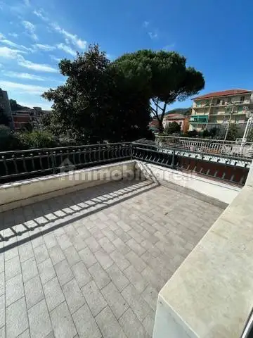 Appartamento in vendita a Cogorno