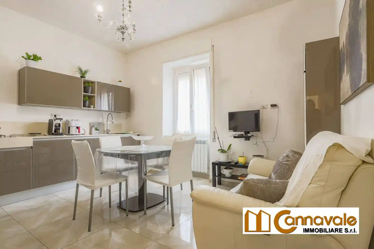 Appartamento in vendita a Roma