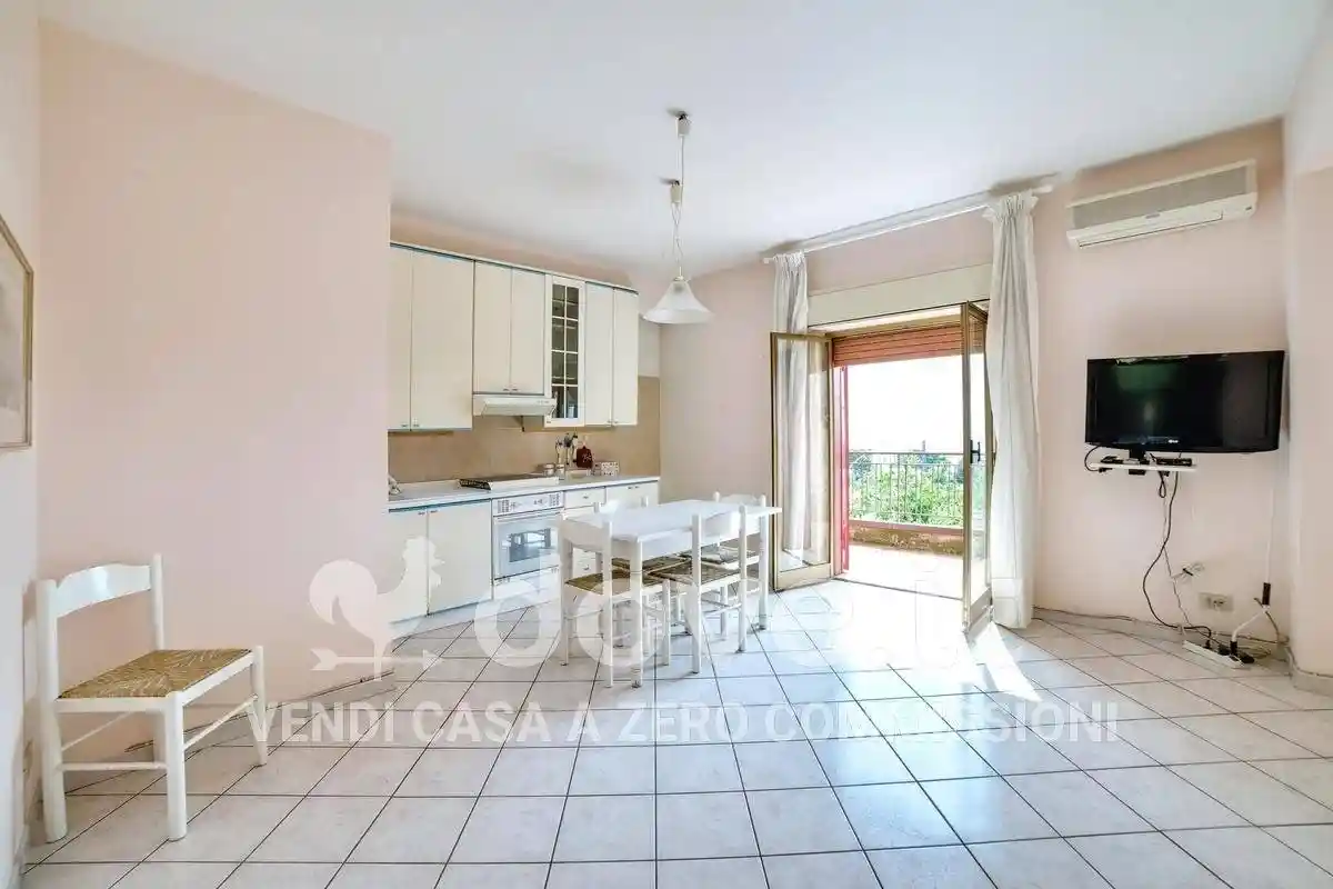 Appartamento in vendita a Letojanni