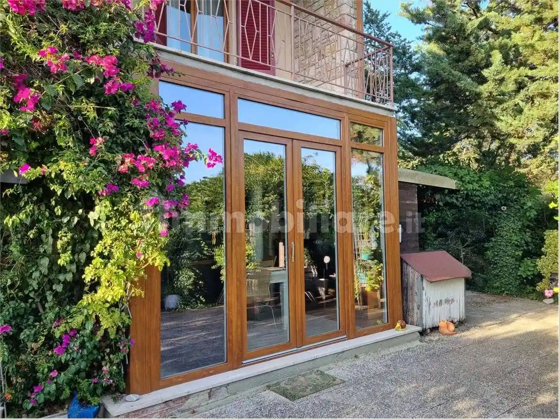 Villa in vendita a Perugia
