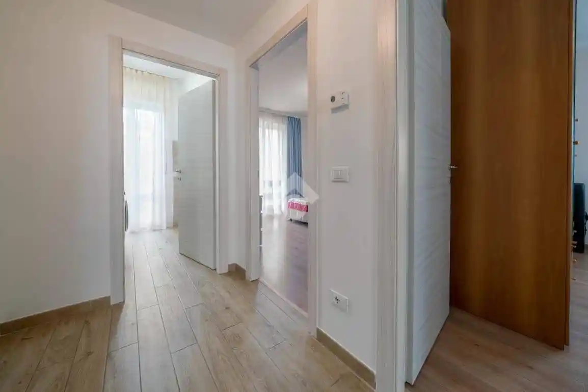 Villa bifamiliare Str. della Genovesa 86, Sacra Famiglia - Castel D'Azzano, Verona - foto 5