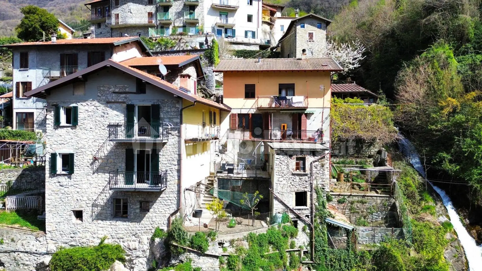 Villa in vendita a Nesso