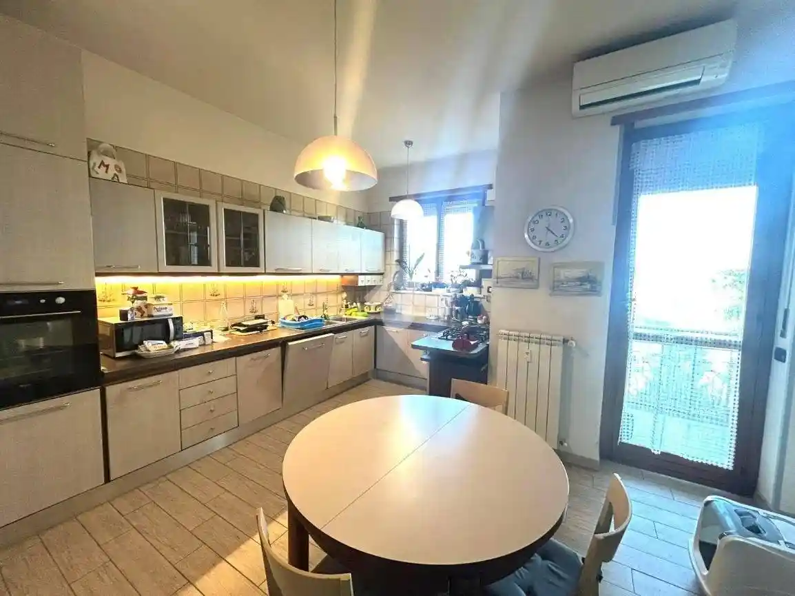 Trilocale via Giorgio la Pira 9, Villaggio Fiorito - Oltre Dora, Collegno - foto 3