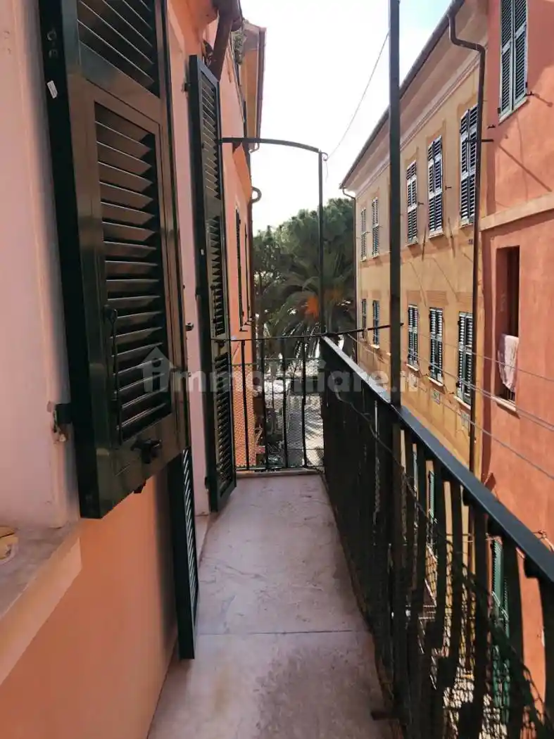 Appartamento in vendita a Finale Ligure