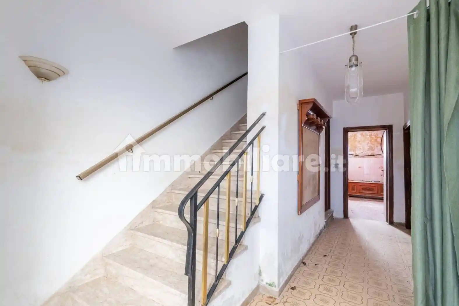 Appartamento in vendita a Cascina