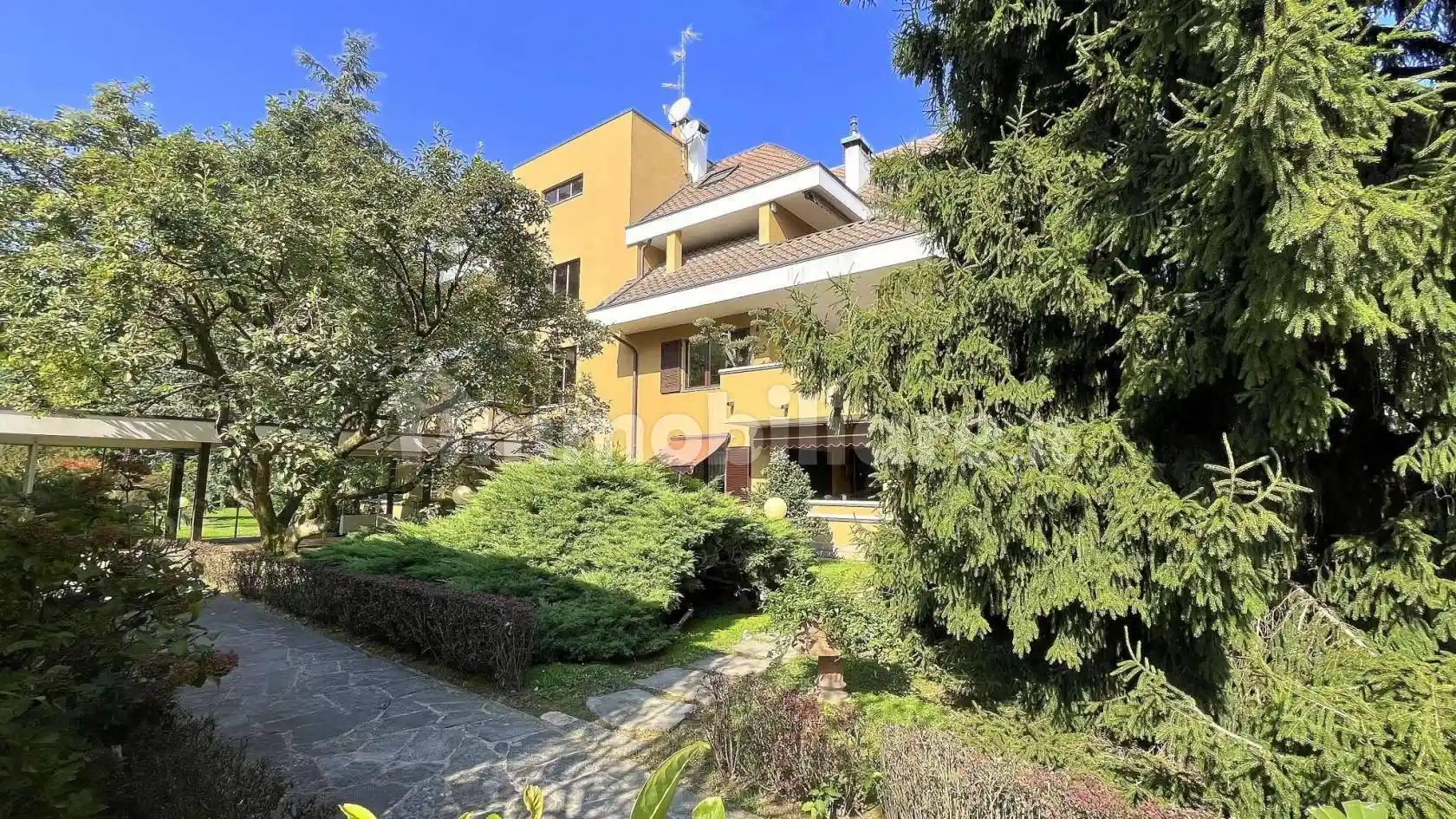 Appartamento via Fratelli Cervi  7, San Maurizio, Vimercate - foto 2