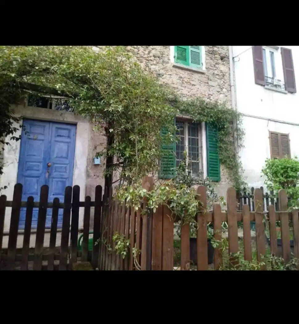 Rustico - Casale in vendita a Cremenaga