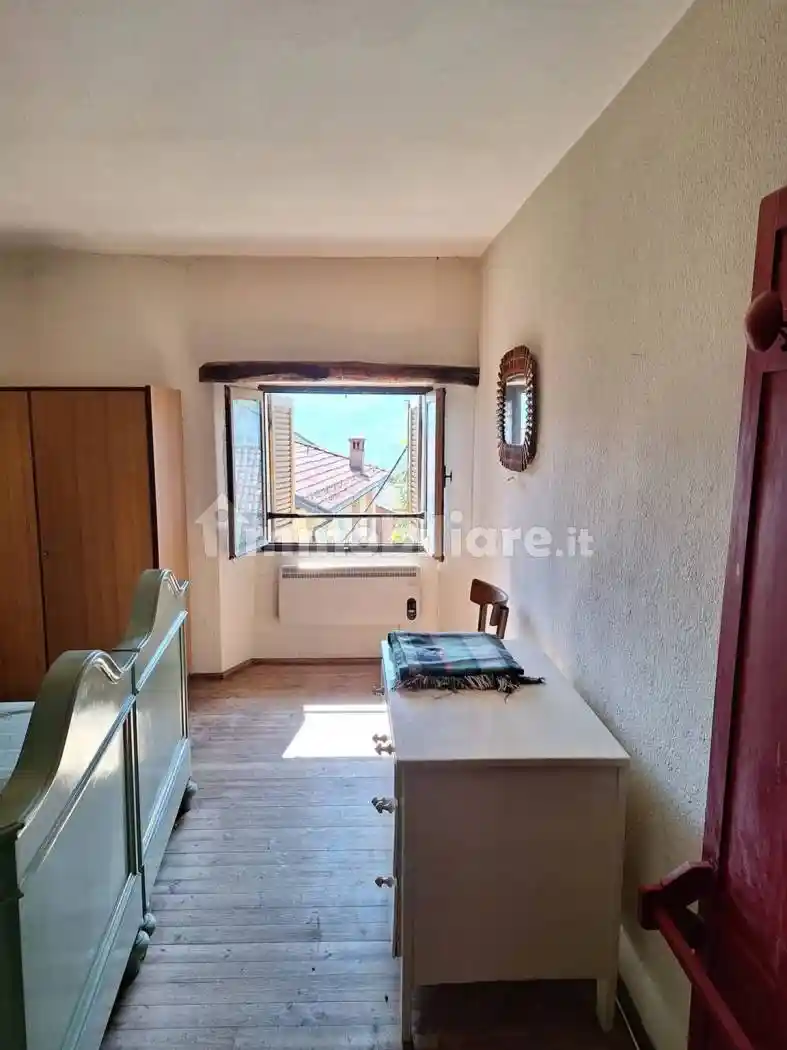 Villa in vendita a Cadegliano-Viconago