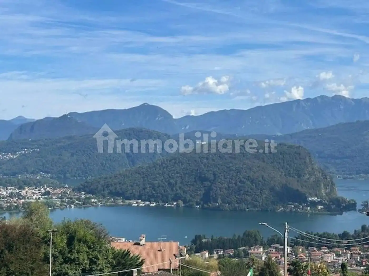 Appartamento in vendita a Cadegliano-Viconago