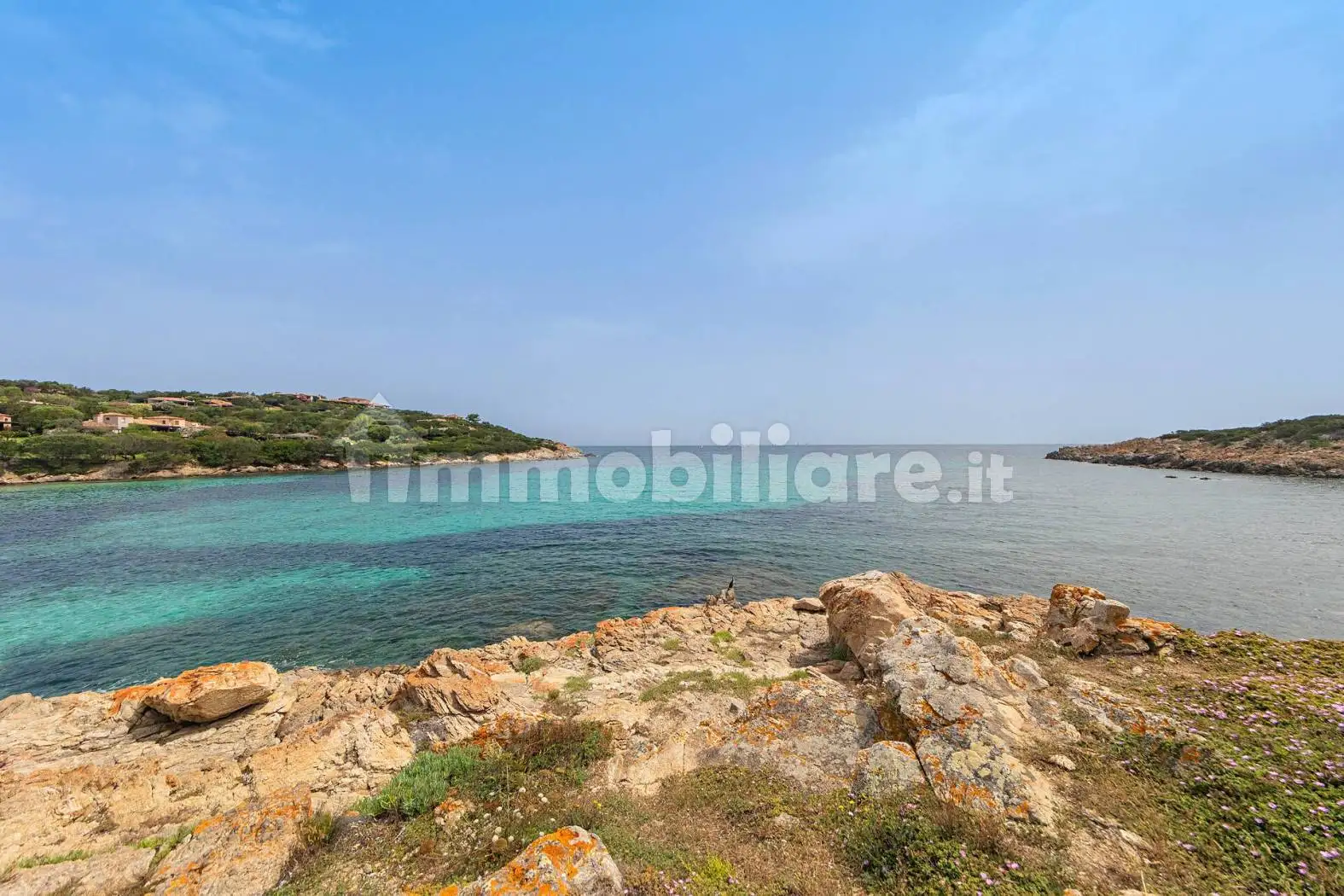 Appartamento in vendita a Arzachena