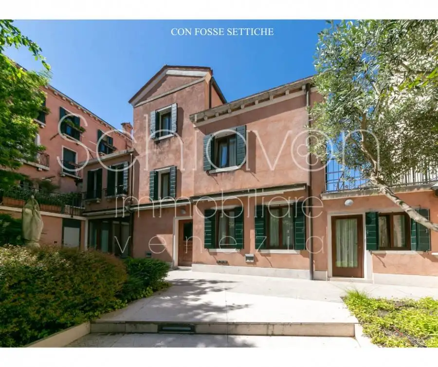 Casa indipendente in vendita a Venezia
