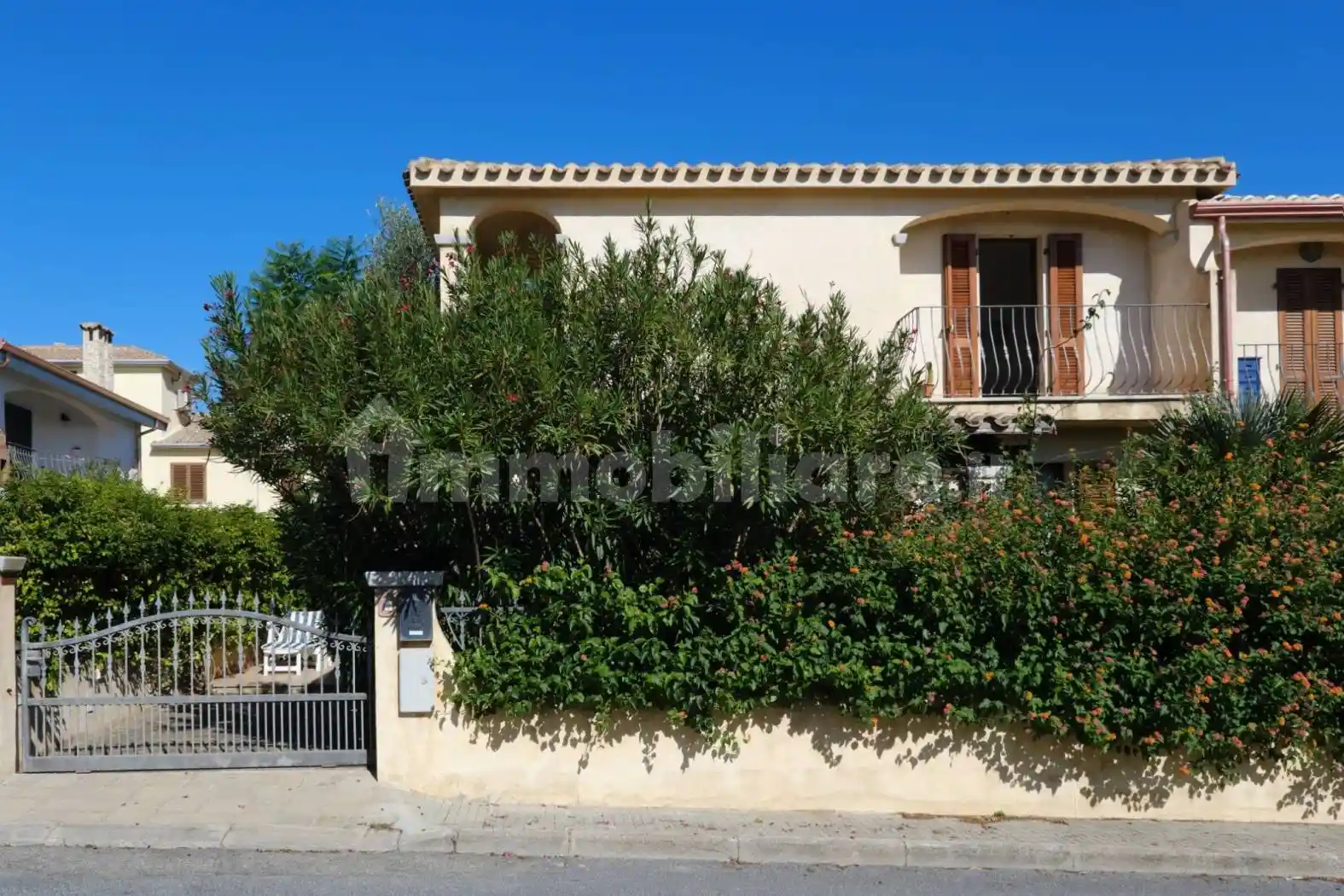 Villa plurifamiliare via dei Ginepri 7, Centro, Calasetta - foto 2