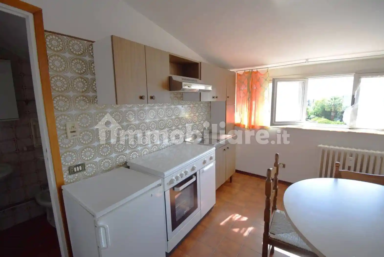 Monolocale via Diano San Pietro 99, Centro, Diano Castello - foto 2