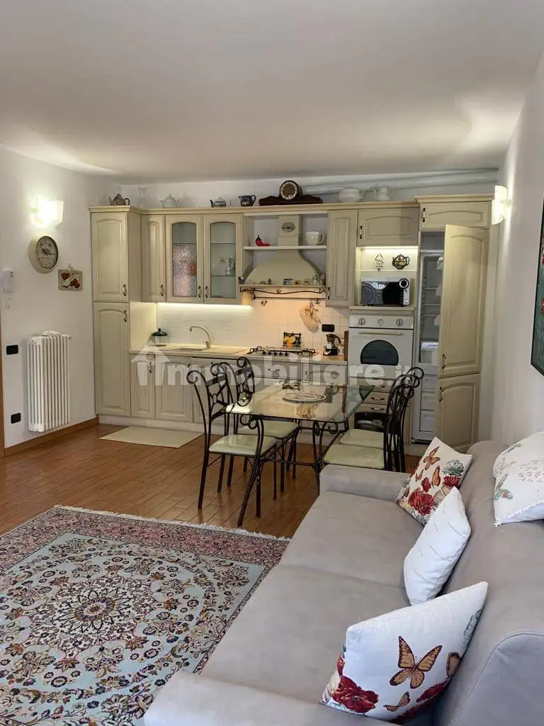 Bilocale frazione Bonzeno, Centro, Bellano - foto 4