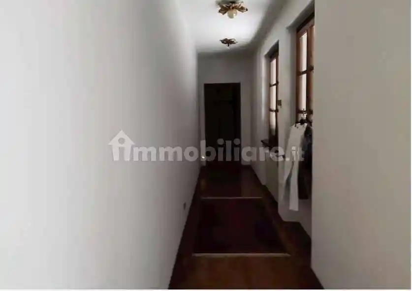 Villa all'asta via delle Cartiere  247 fraz. Pracando, 247, Villa Basilica - foto 3