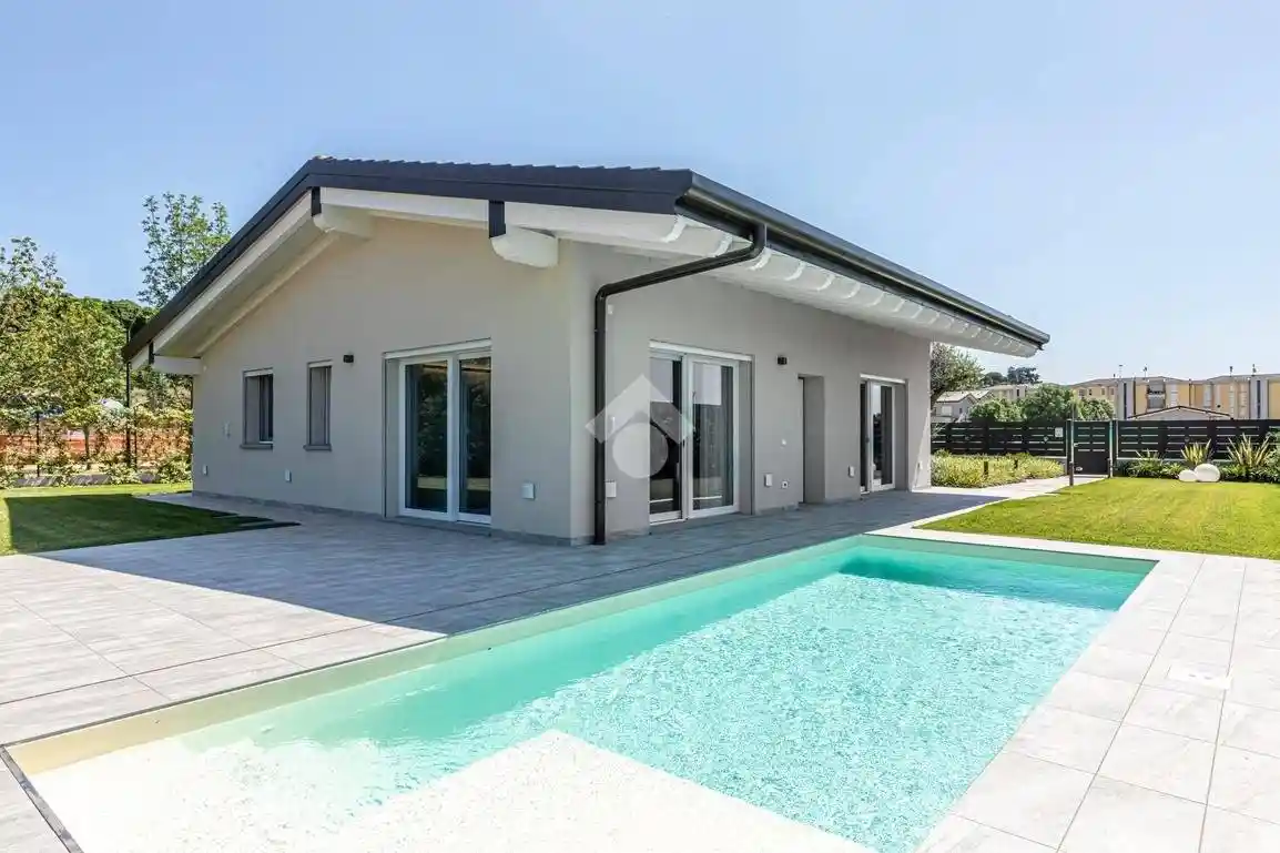 Villa in vendita a Sona