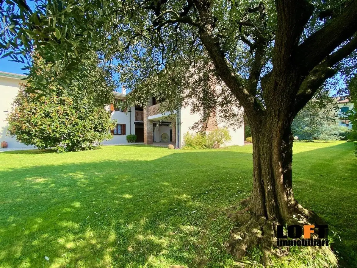 Villa unifamiliare, ottimo stato, 350 m², Centro, Cartura - foto 2