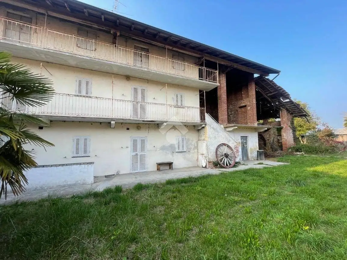 Rustico - Casale in vendita a Vaprio d'Agogna