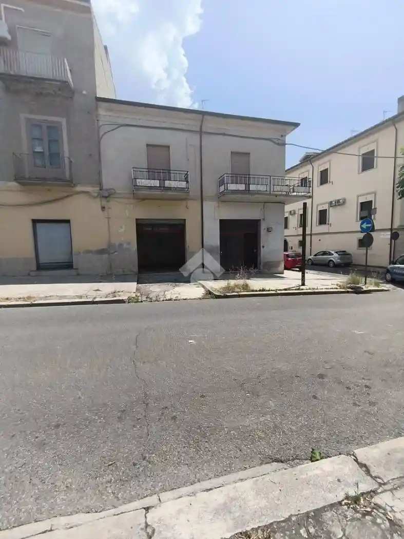 Terratetto unifamiliare viale della Libertà 110, Centro, Castrovillari - foto 2