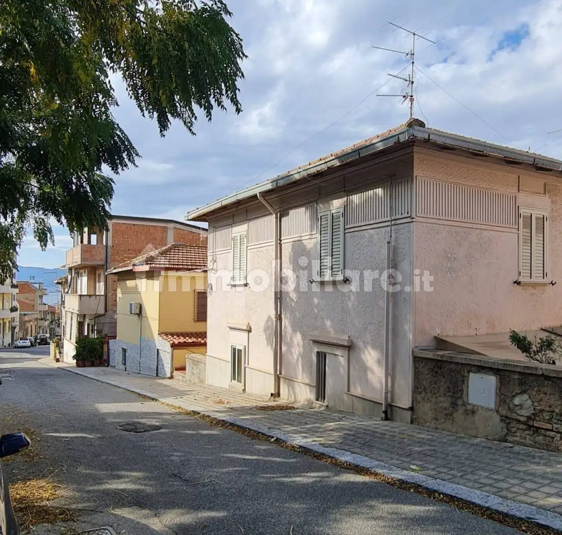Villetta a schiera in vendita a Villa San Giovanni