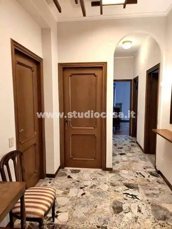 Trilocale buono stato, primo piano, Piazza Castello, Cremona - foto 2