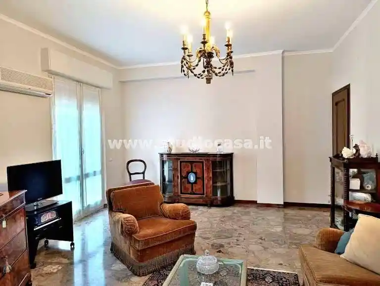 Trilocale buono stato, primo piano, Piazza Castello, Cremona - foto 3