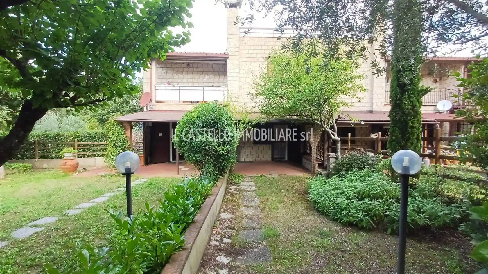 Appartamento in vendita a Sarteano