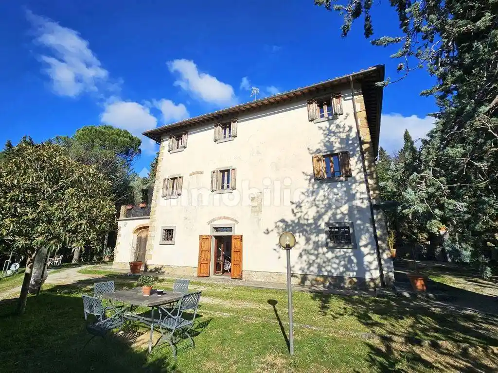 Rustico - Casale in vendita a Arezzo